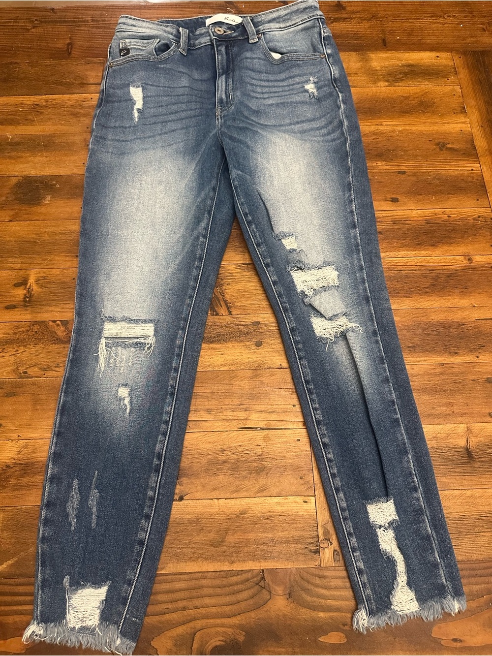 KanCan Distressed Light Blue Cropped Jeans